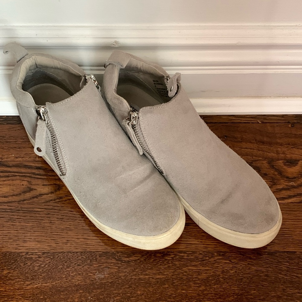 Steve Madden Gray Zip Up Sneakers